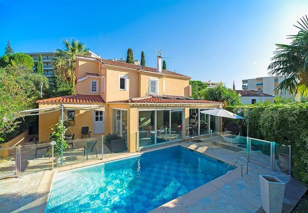 Villa Superb Villa, Swimming Pool, Secluded Gardens Cannes